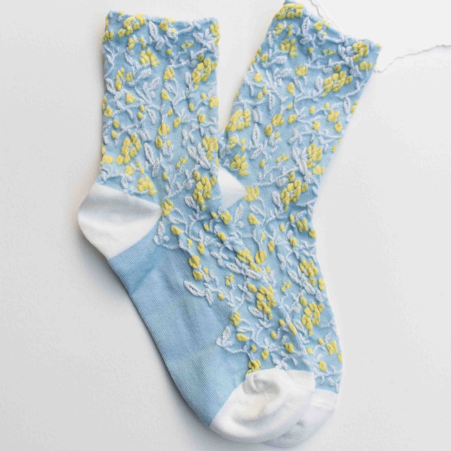 Floral Textured Socks - 3 Colors - Tiepology